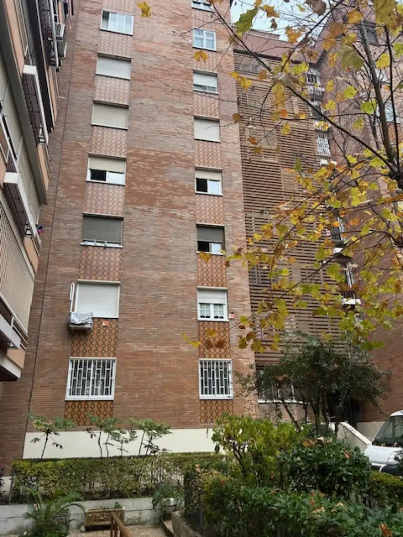 Vista exterior de Piso en venta en  Madrid Capital con Aire acondicionado y Calefacción