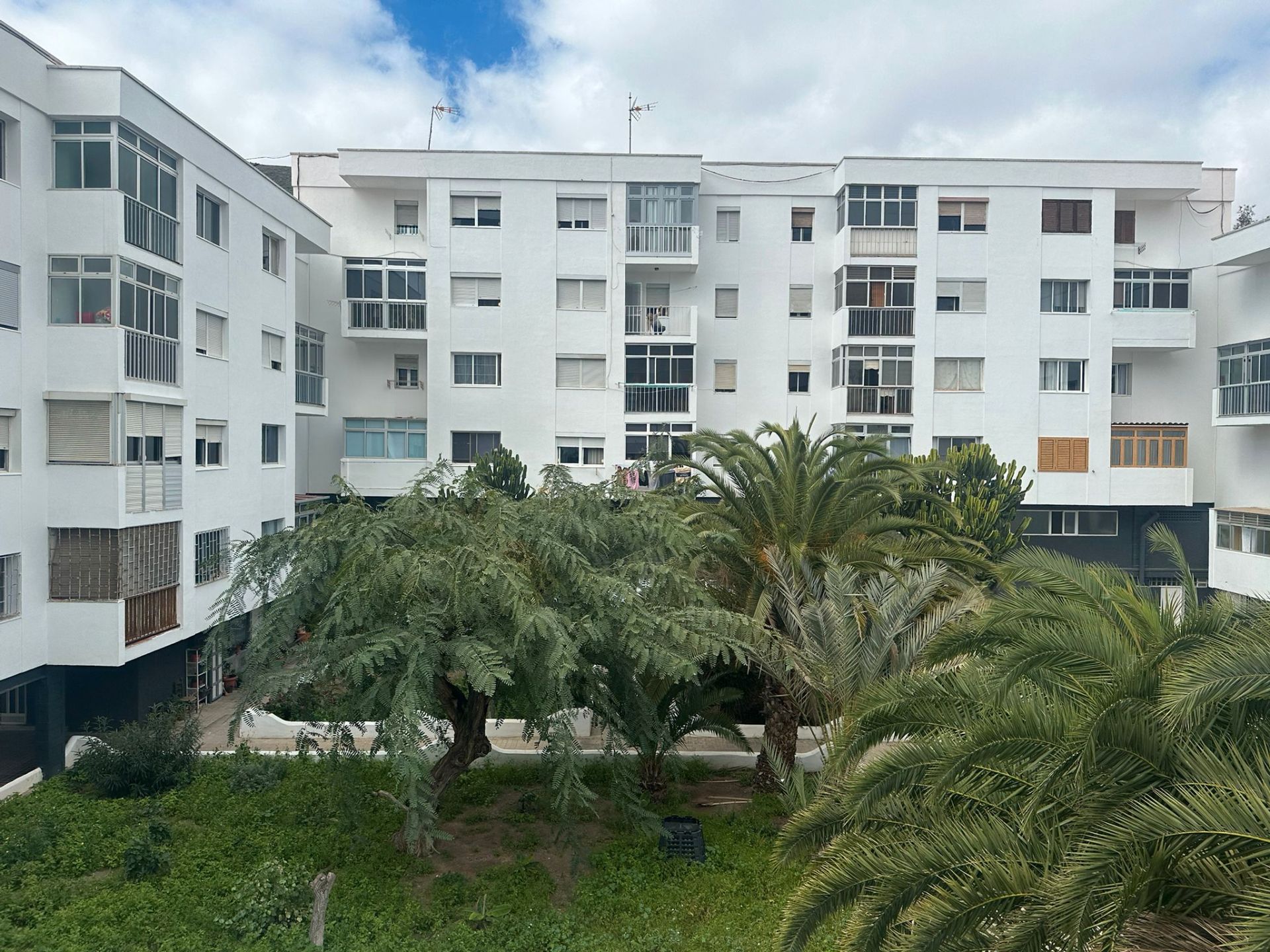 Exterior view of Flat for sale in Las Palmas de Gran Canaria  with Storage room and Balcony