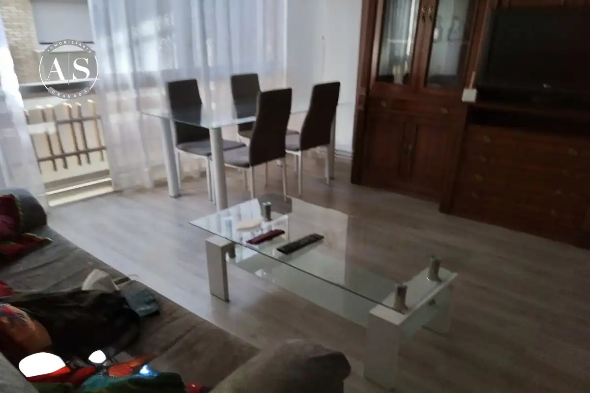 Wohnzimmer von Wohnung zum Verkauf in Granada mit Klimaanlage und Heizung