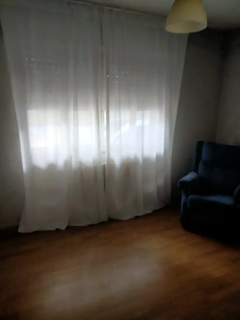 Adossat amb jardí en venda a Barrio Currelos 40, imagen 28