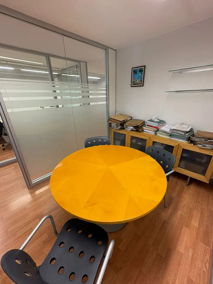 Oficina de lloguer en Girona amb Terrassa