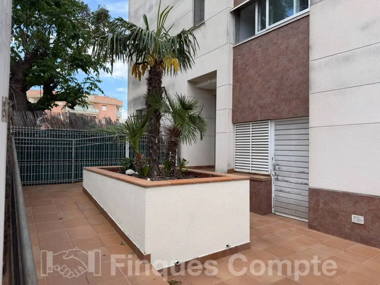 Vista exterior de Apartamento en venta en El Vendrell con Aire acondicionado, Terraza y Piscina comunitaria