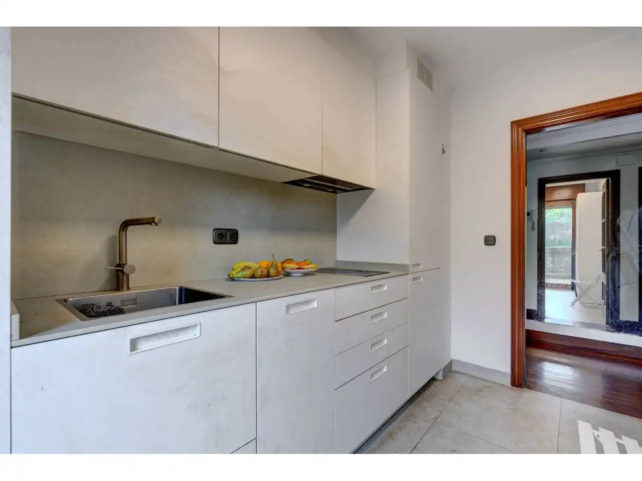 Kitchen of Flat for sale in Donostia - San Sebastián   with Heating, Private garden and Terrace