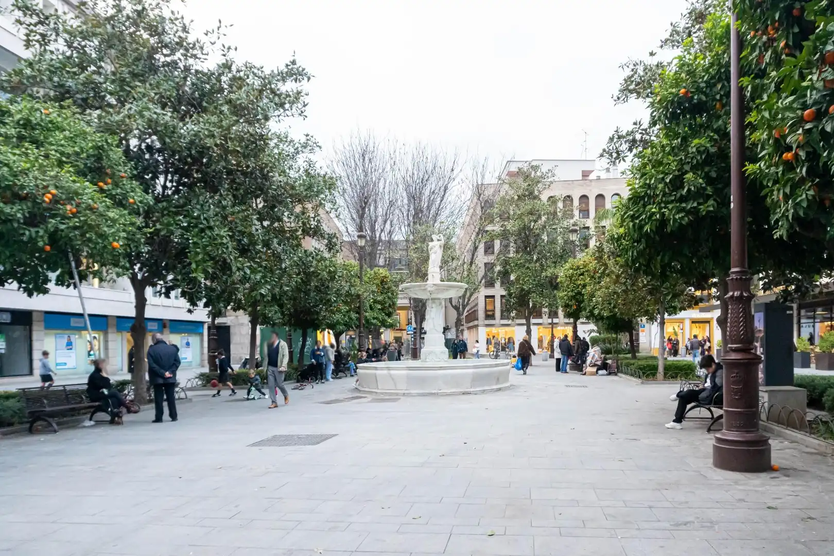 Exterior view of Flat for rent in Sevilla  with Air Conditioner and Heating