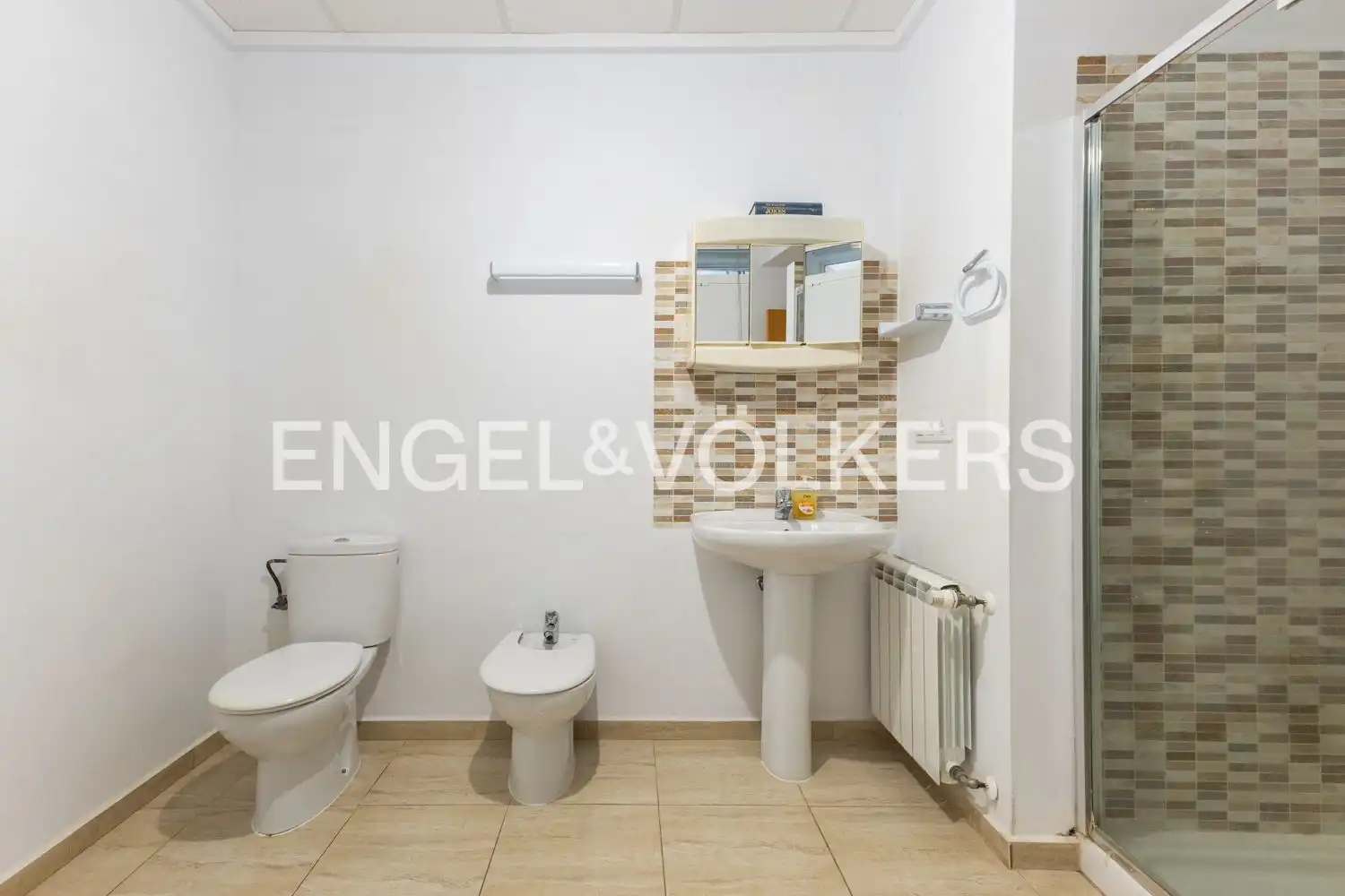 Baño de Casa o chalet en venta en Dénia con Aire acondicionado, Calefacción y Jardín privado