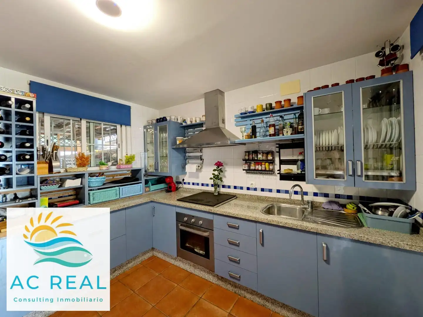 Chalet con piscina en venta en Calle HAITI, imagen 13