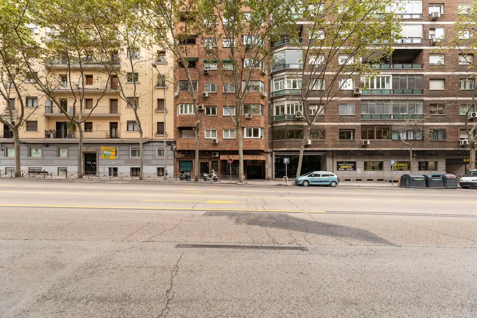 Exterior view of Flat for rent in Retiro