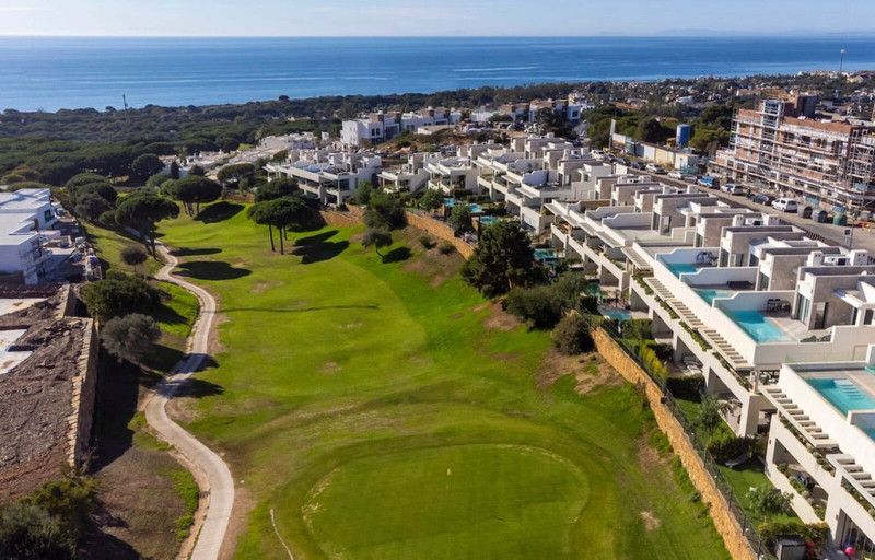 Casa adosada de lloguer a Cabopino - Artola