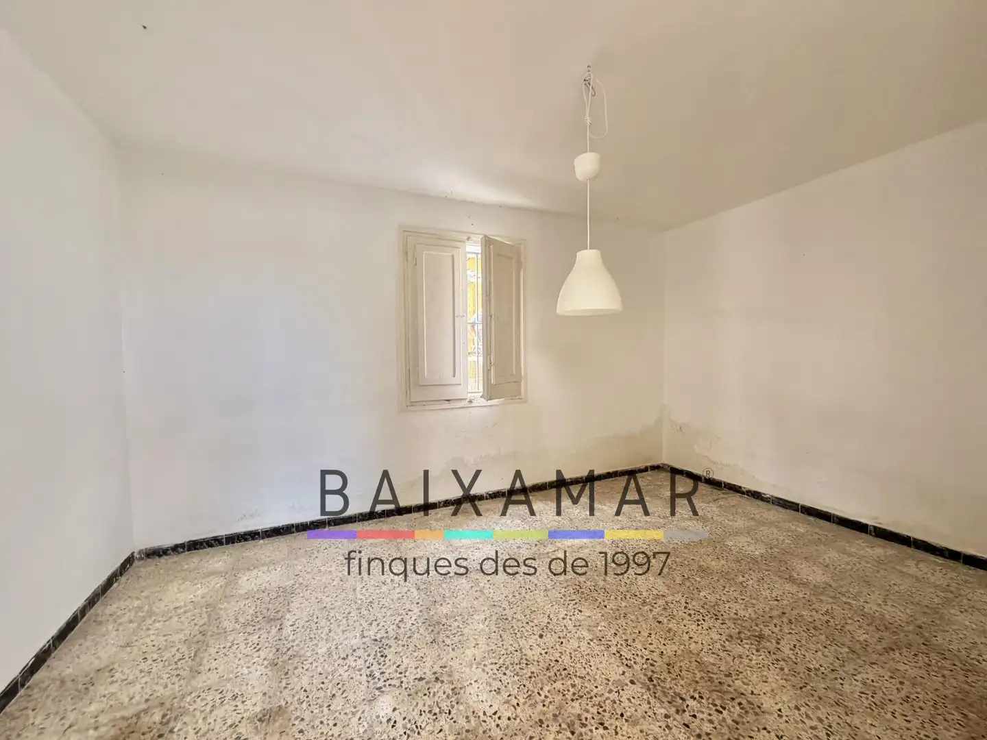 Dormitori de Casa o xalet en venda en Cubelles amb Calefacció, Jardí privat i Forn