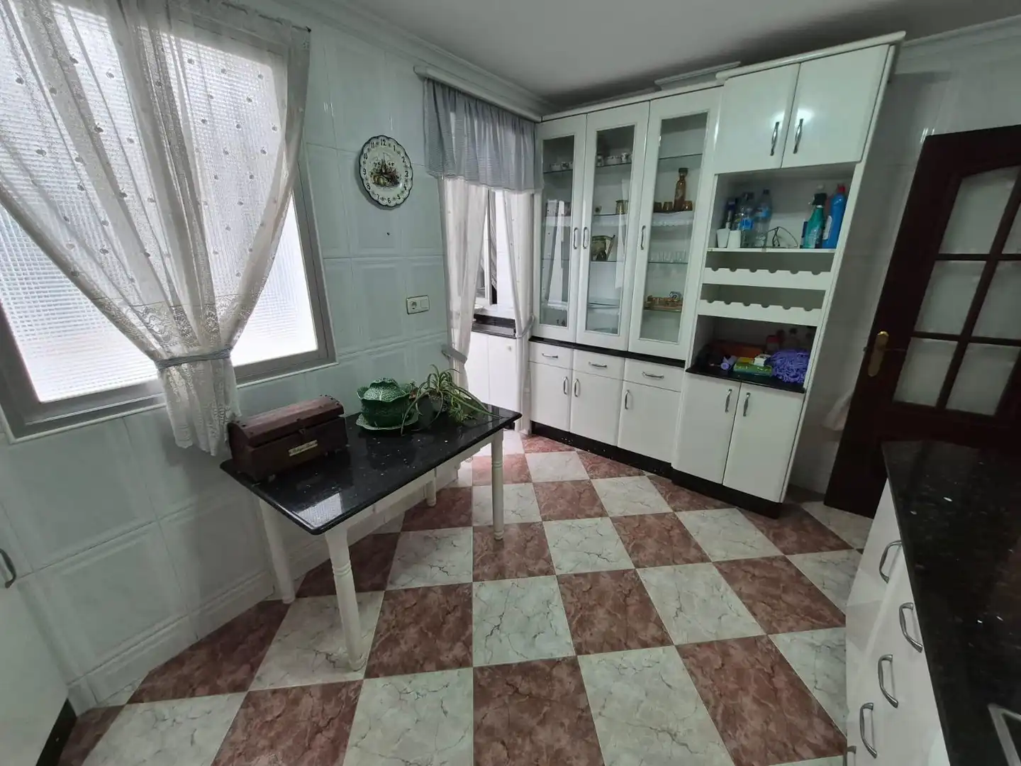 Cocina de Piso en venta en San Fernando con Trastero y Balcón