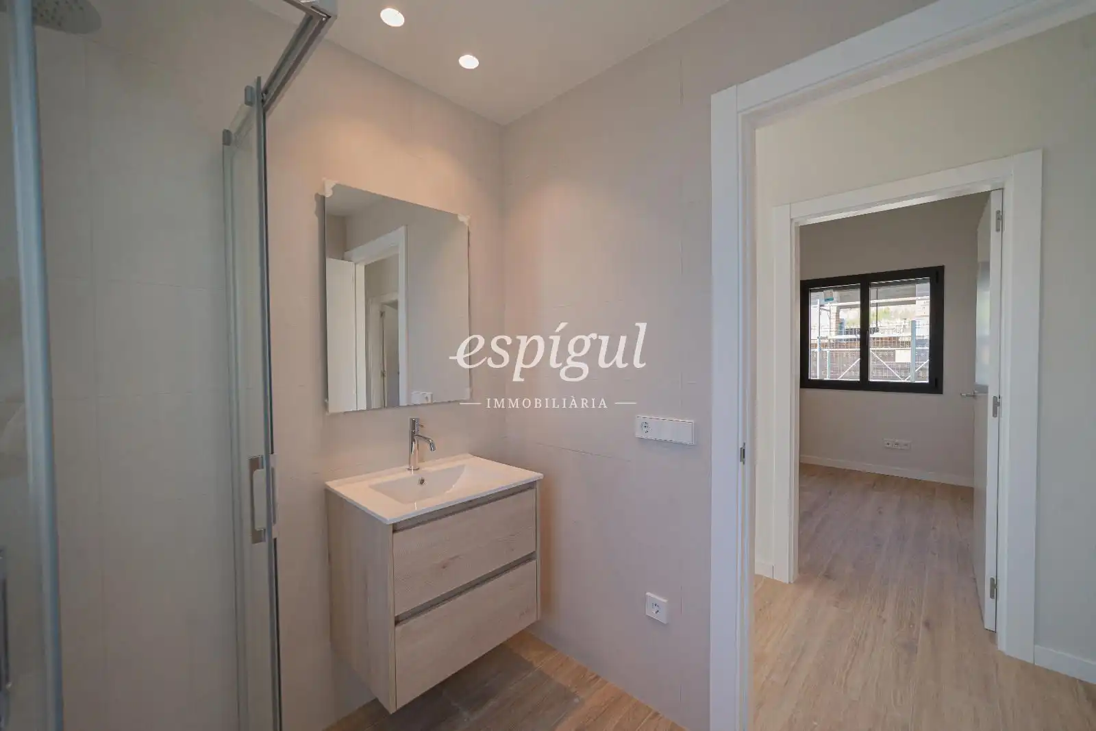 Bedroom of Houses for sale in Banyoles  with Heating, Private garden and Oven