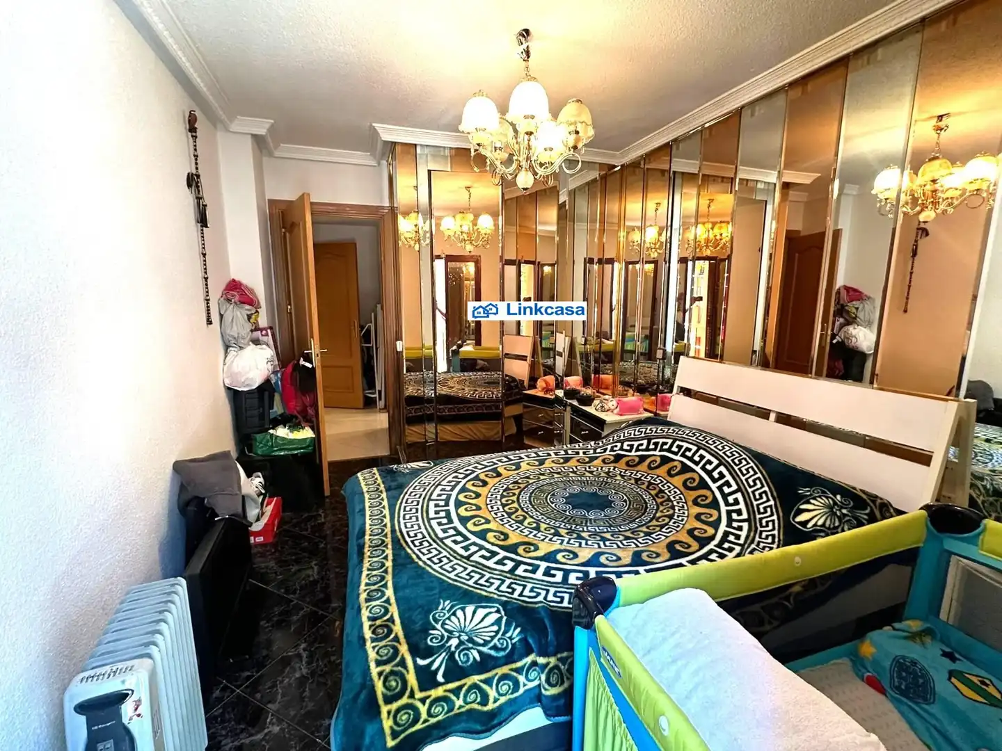 Bedroom of Flat for sale in Madrid  with Balcony