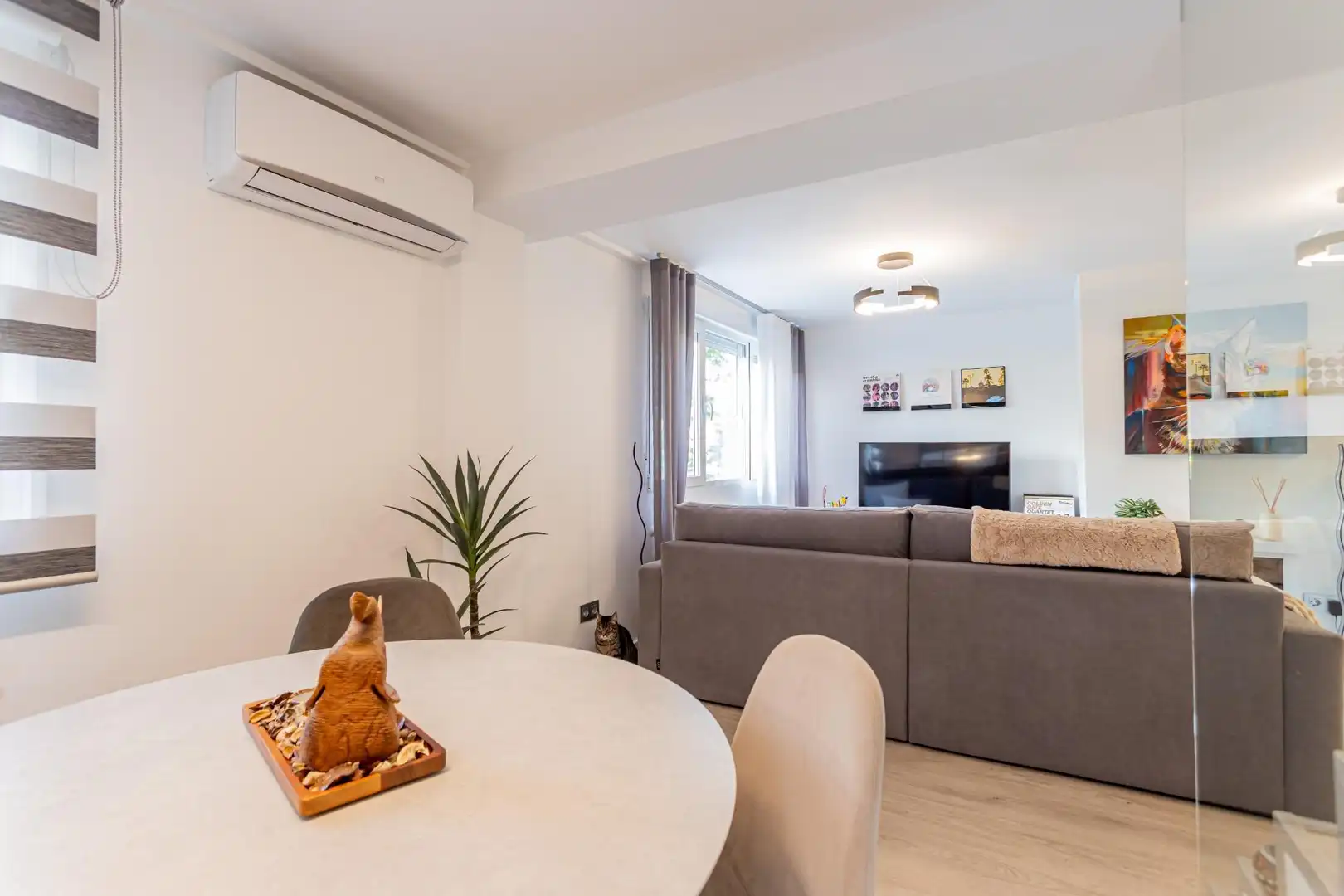 Sala d'estar de Dúplex en venda en Madrid amb Aire condicionat i Calefacció