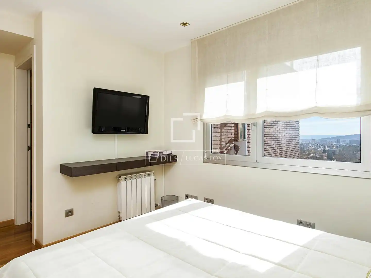 Habitación de Casa o chalet de alquiler en Barcelona con Aire acondicionado, Calefacción y Jardín privado