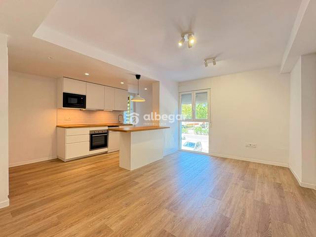 Piso en Venta en Presen Saez de Descatllar en Tres Forques