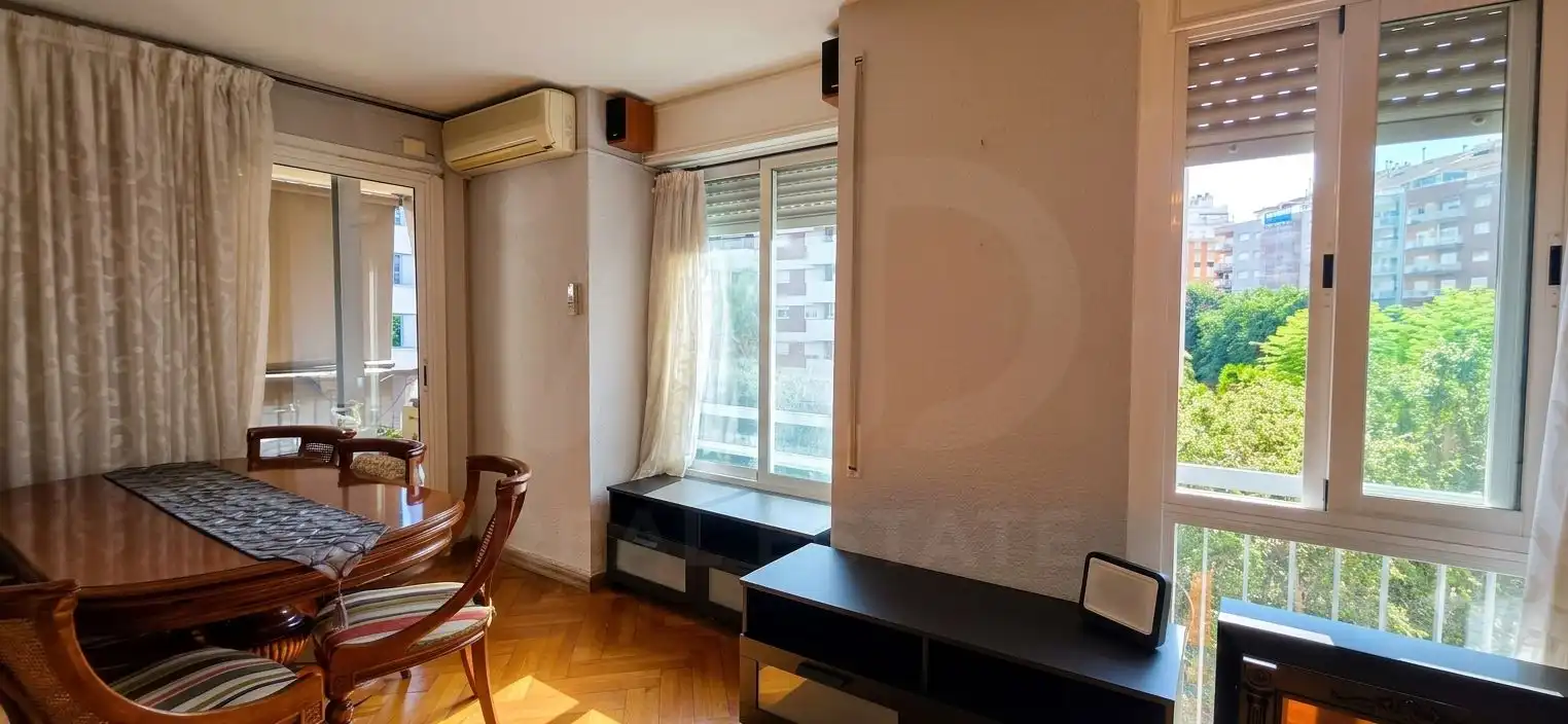 Living room of Flat for sale in Barcelona  with Air Conditioner and Heating