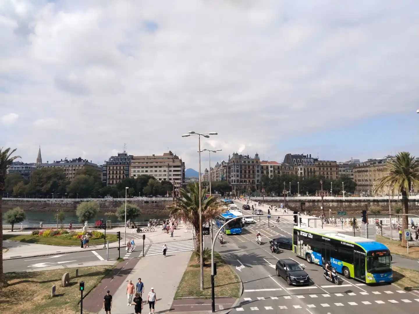 Exterior view of Flat for rent in Donostia - San Sebastián   with Heating and Furnished