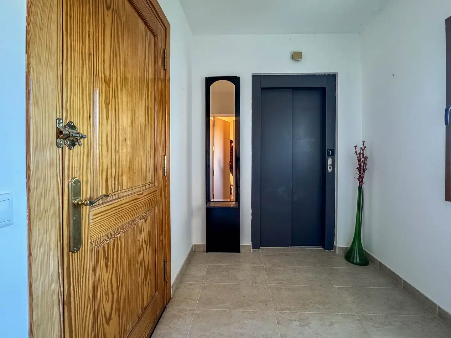 Detached house with terrace for sale in carrer Font de Nerola, imagen 10