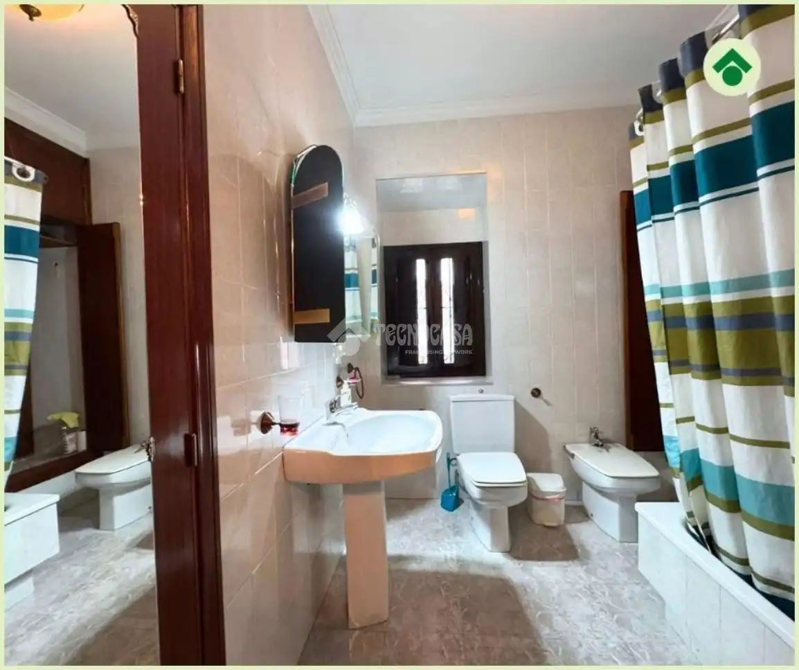 Baño de Casa o chalet en venta en Las Cabezas de San Juan con Terraza y Balcón