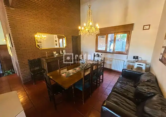 Casa o chalet en venta en El Clavín - Valdeluz