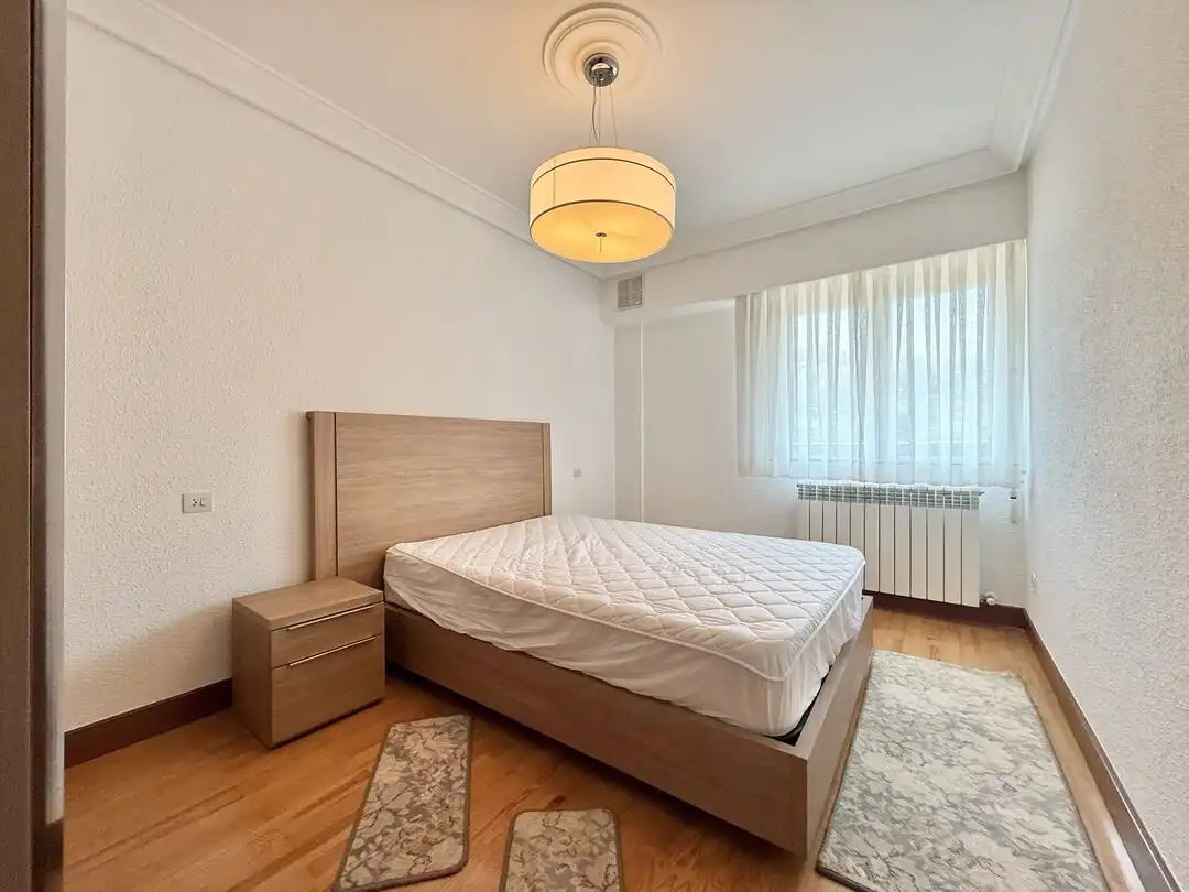 Habitación de Piso en venta en Elgoibar con Calefacción, Terraza y Amueblado