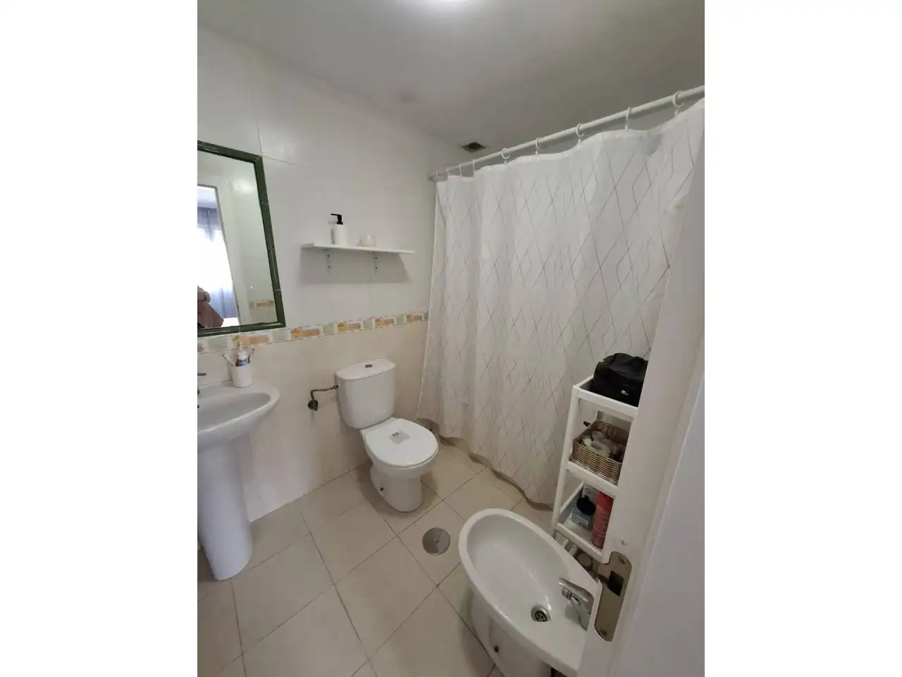 Baño de Piso en venta en Roquetas de Mar con Aire acondicionado, Terraza y Piscina comunitaria