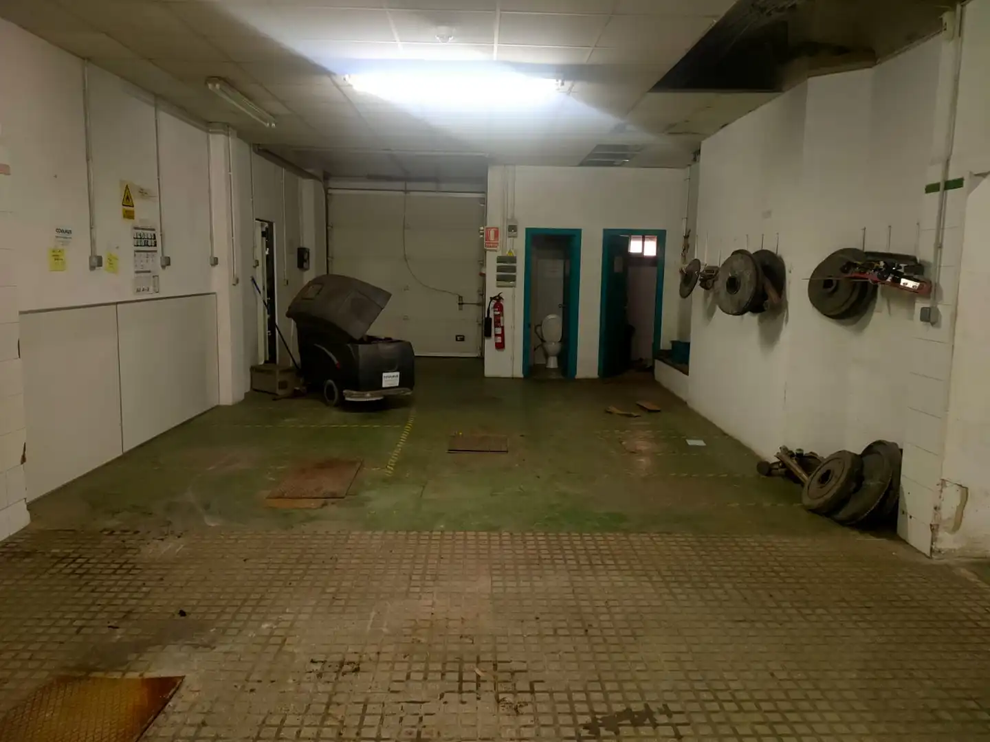 Local comercial en venda a Carrer Vicent Aleixandre, imagen 4
