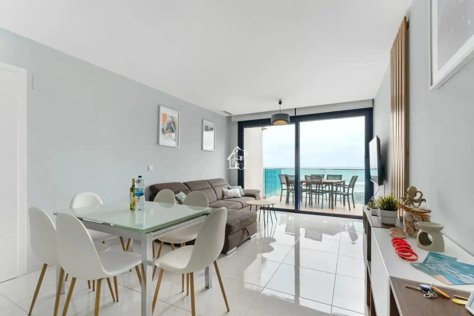 Sala de estar de Ático en venta en Torrevieja con Aire acondicionado, Terraza y Piscina