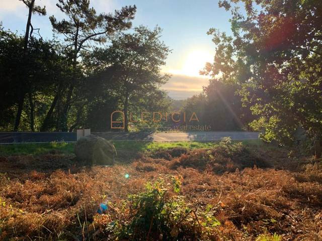 Terreno en Venta en Lugar Montemogos en Bueu