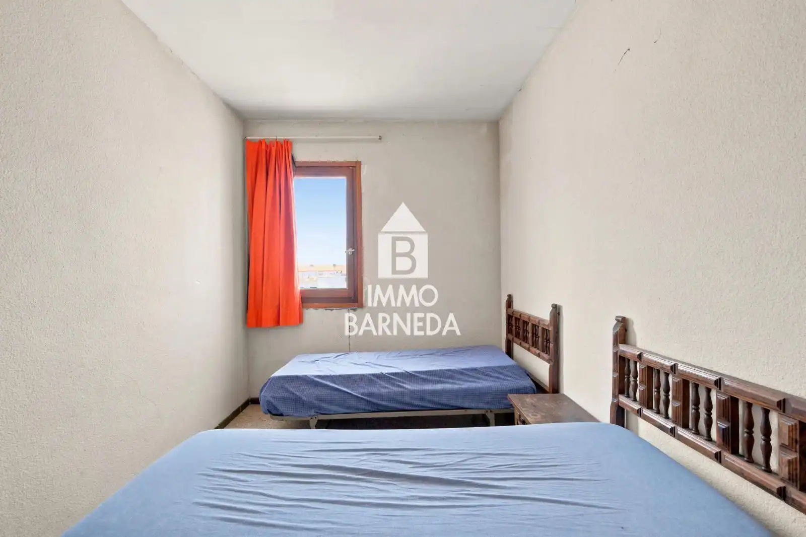 Habitación de Piso en venta en Empuriabrava con Terraza y Balcón