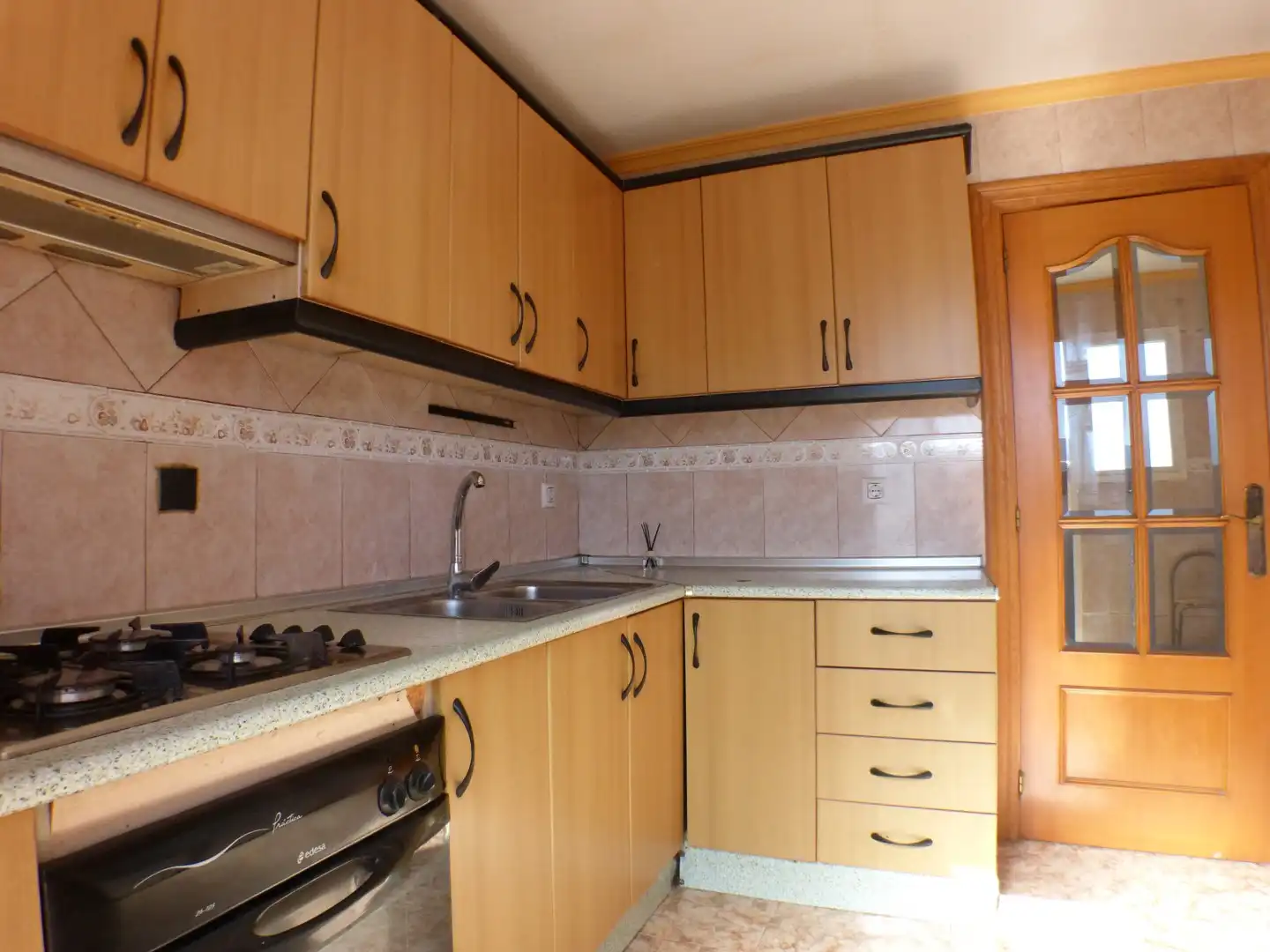 Cuina de Apartament en venda en Alicante / Alacant amb Terrassa, Traster i Moblat