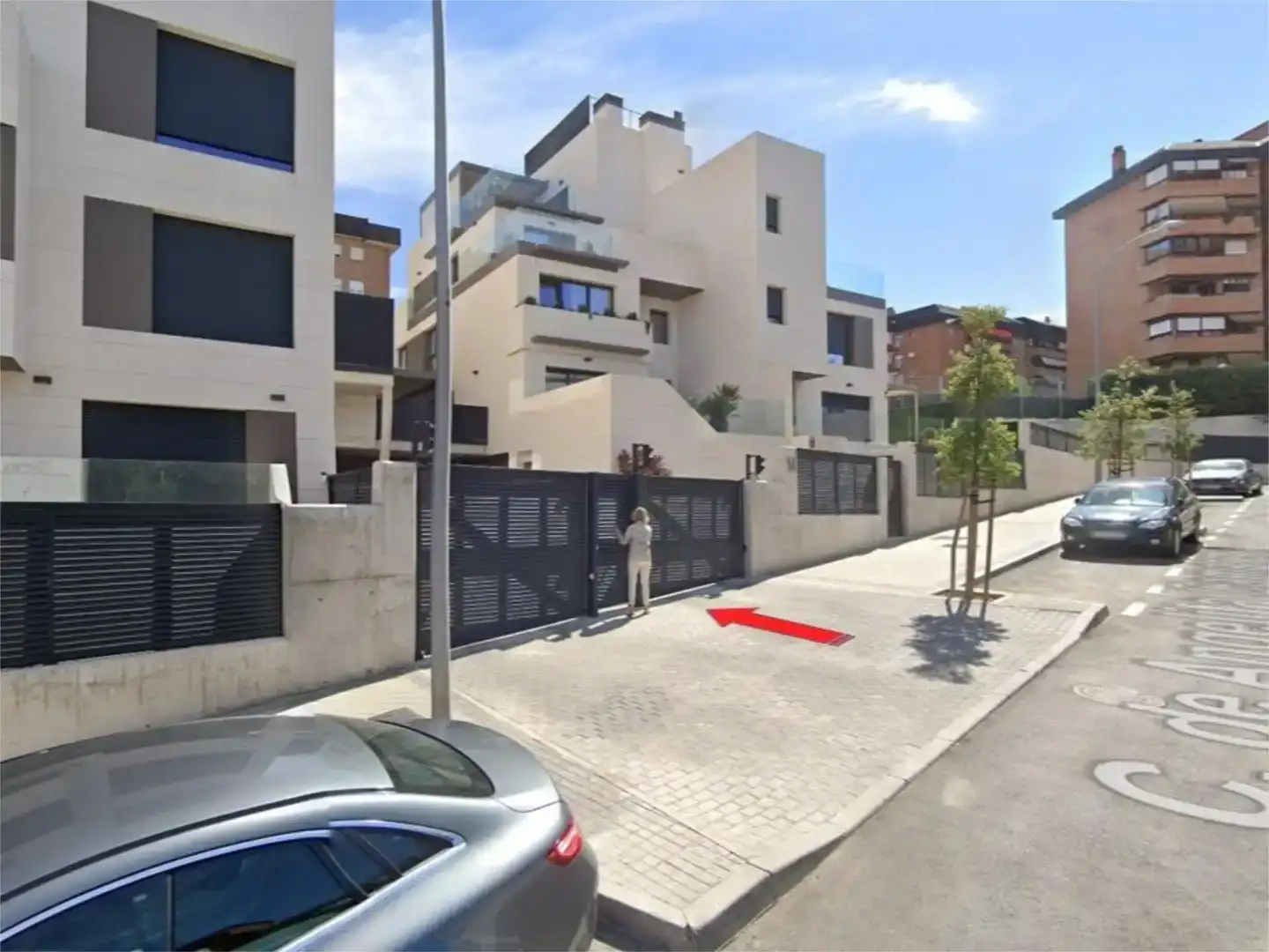 Vista exterior de Garatge en venda en Madrid