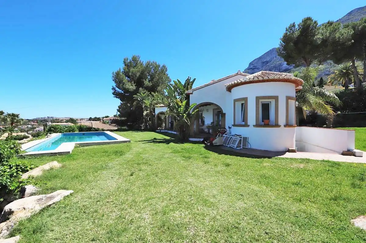 Garden of Houses for sale in Dénia  with Air Conditioner, Heating and Terrace