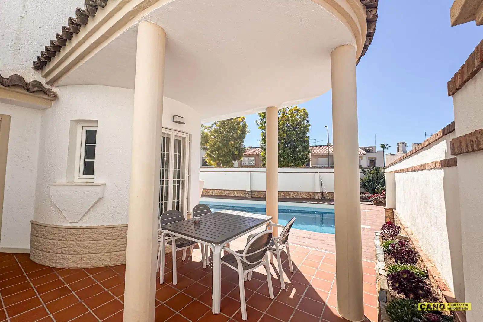 Terrace of Houses for sale in Roquetas de Mar  with Terrace, Storage room and Swimming Pool