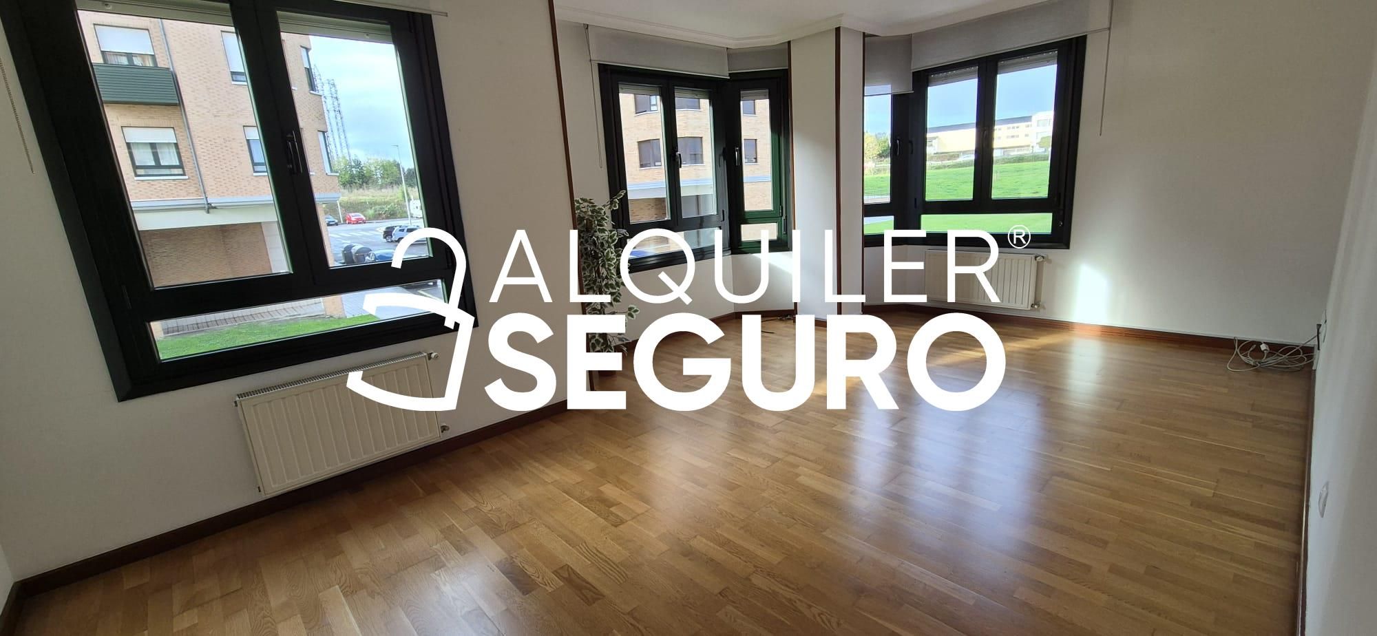 Flat to rent in Gijón   with Heating and Storage room
