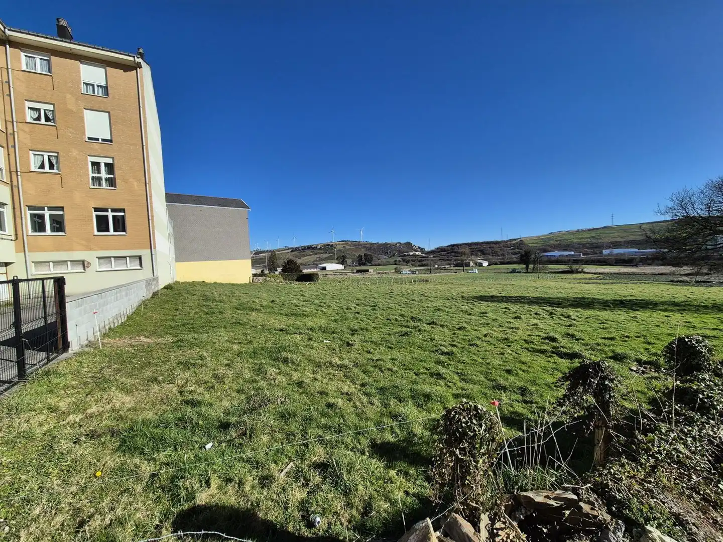 Terrenos y solares en venta en Salas