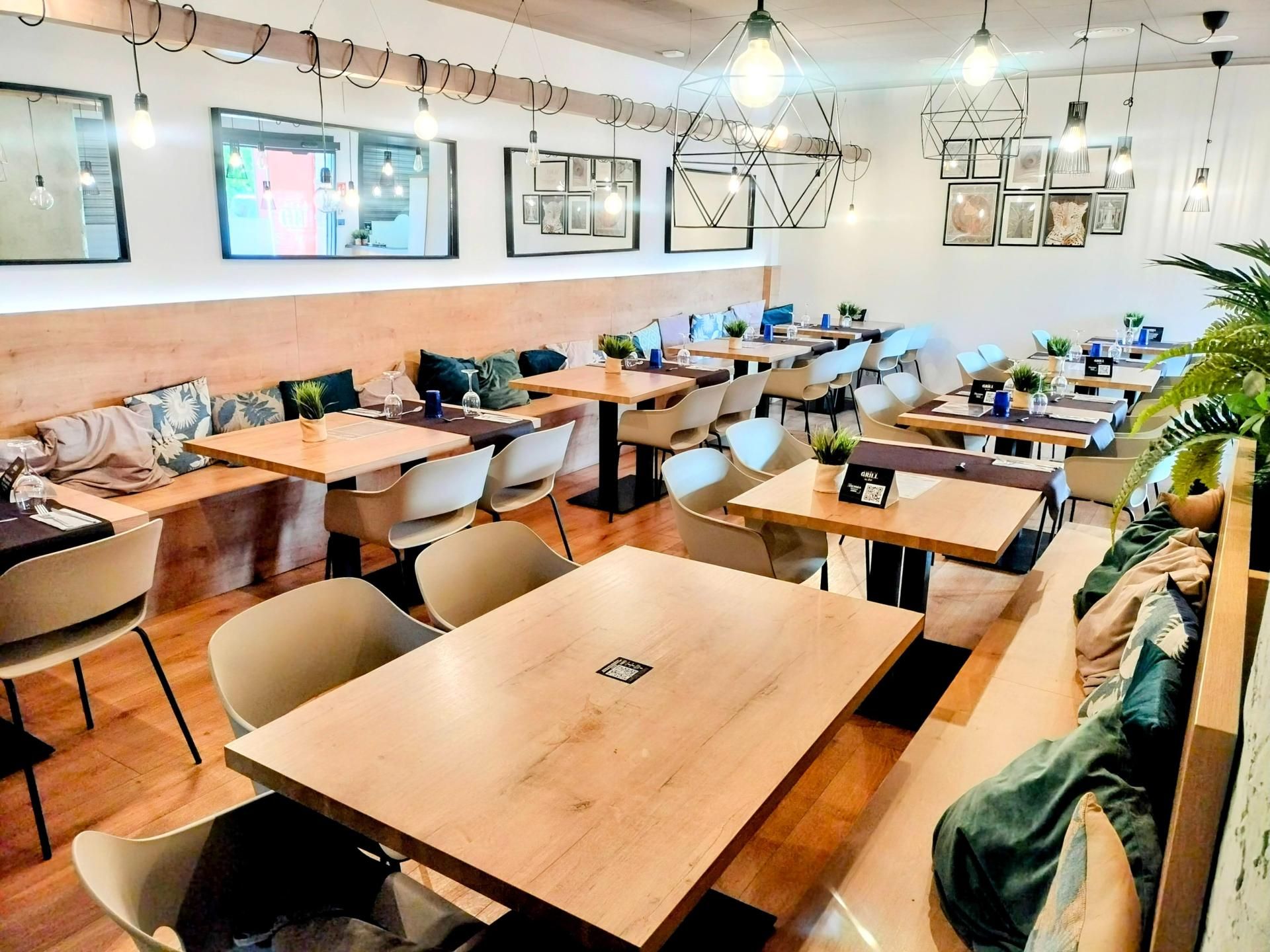 Premises to rent in Centre  , Pineda de Mar