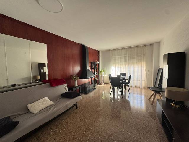 Piso en Venta en Avenida ELECTRICITAT en Can Vidalet