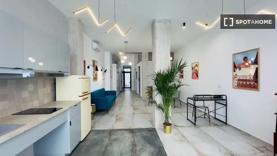 Piso de alquiler en Valencia con Aire acondicionado, Calefacción y Amueblado
