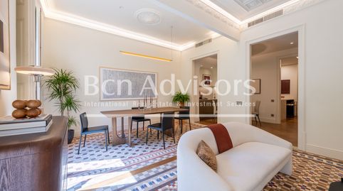 Exclusiva vivienda en finca regia con elementos originales en el Quadrat d'Or, imatge 2