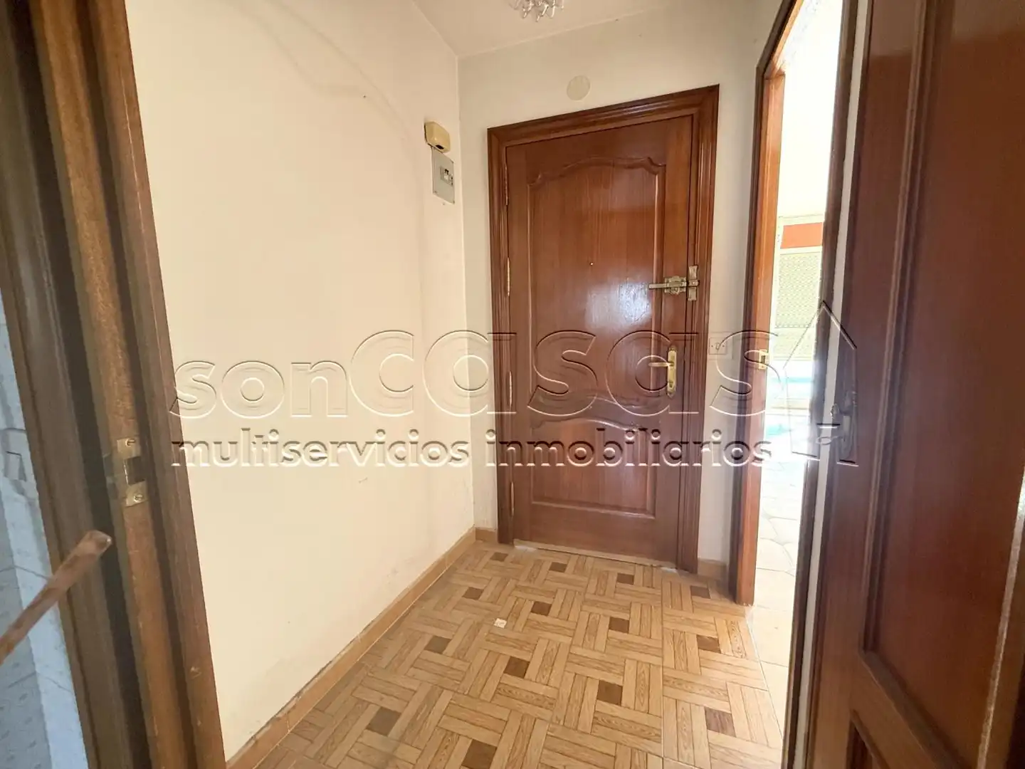 Piso en venta en Madrid con Calefacción y Terraza