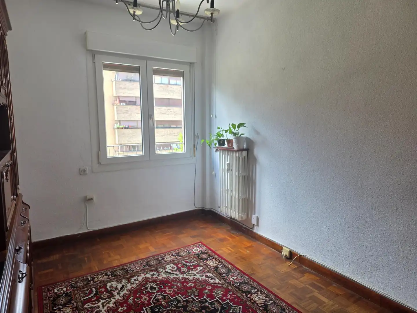 Schlafzimmer von Wohnung zum Verkauf in  Pamplona / Iruña mit Heizung