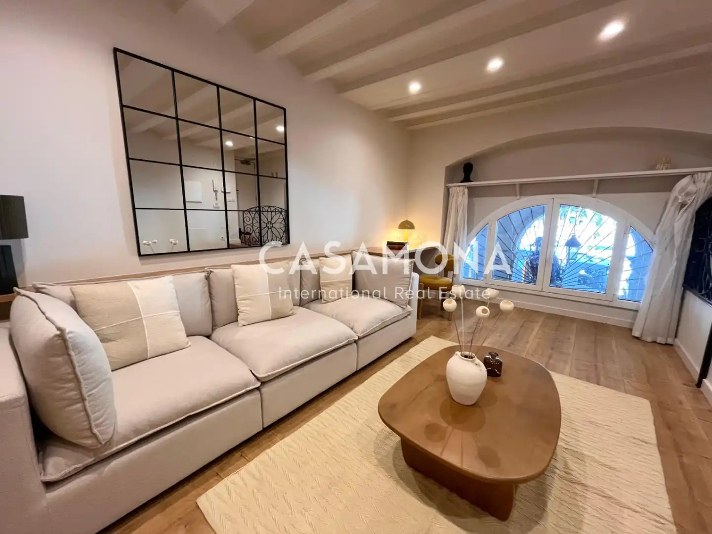 Sala d'estar de Apartament en venda en Barcelona amb Aire condicionat, Calefacció i Terrassa