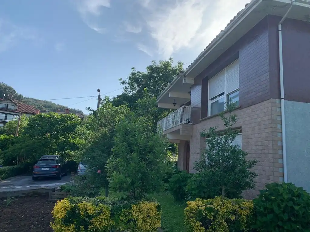 Chalet con jardín en venta en Limpias, imagen 5
