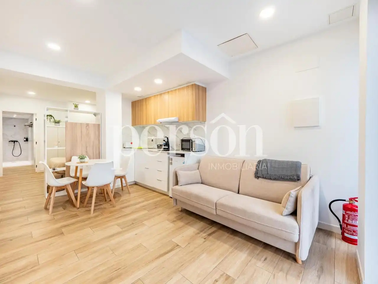 Sala de estar de Estudio en venta en  Valencia Capital con Aire acondicionado y Amueblado