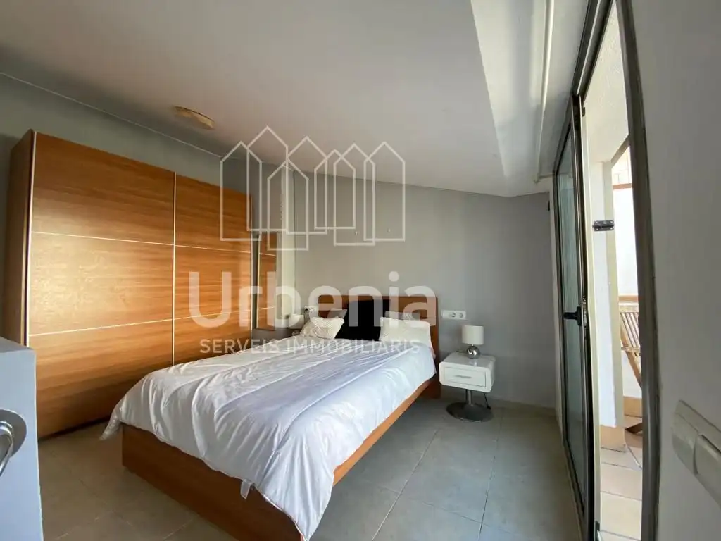 Bedroom of Flat for sale in Mataró  with Air Conditioner, Heating and Terrace