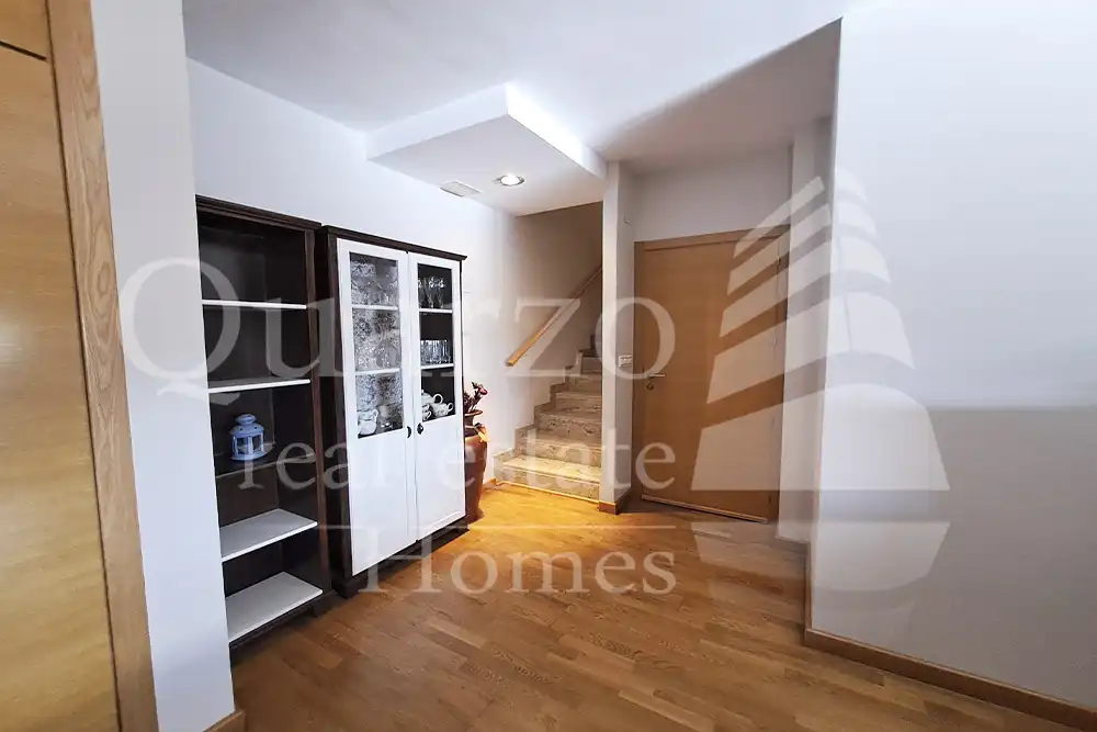 Casa adosada en venta en Plasencia con Calefacción, Terraza y Balcón