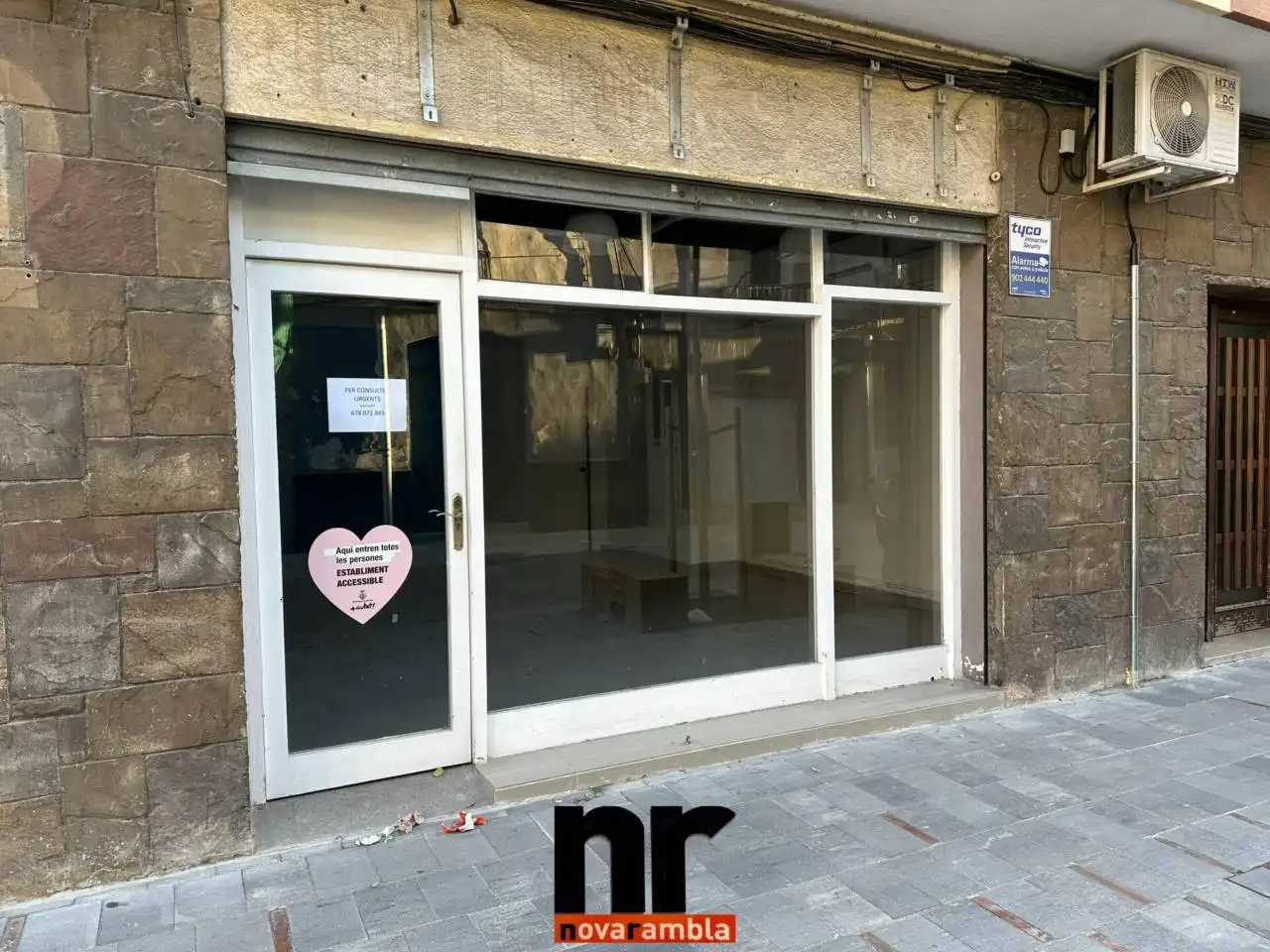 Geschaftsraum zur Miete in Calle NOU, Casc Antic