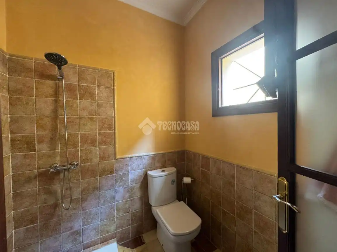 Bathroom of Flat for sale in Osuna  with Air Conditioner and Terrace