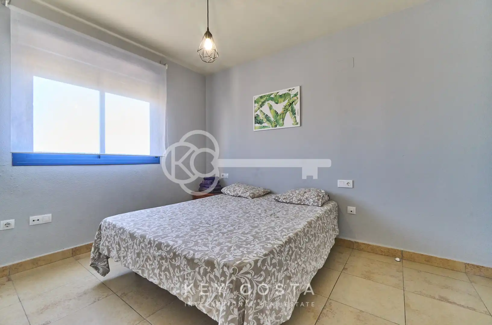 Dormitori de Àtic de lloguer en Alicante / Alacant amb Aire condicionat, Piscina i Moblat